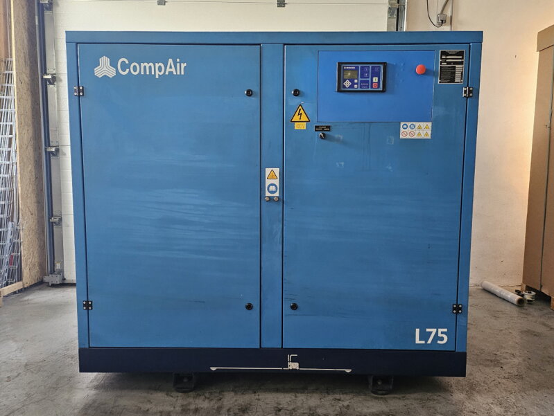 Gebrauchter Schraubenkompressor CompAir L75 (75 kW) – Baujahr 2001